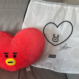 단종굿즈) BT21 타타 하트 쿠션