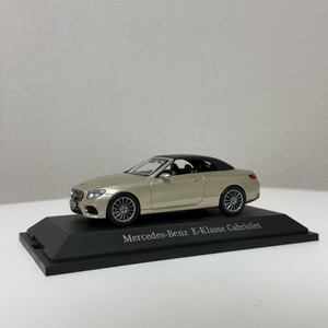 iscale 1:43 벤츠 e카브리올레 판매합니다