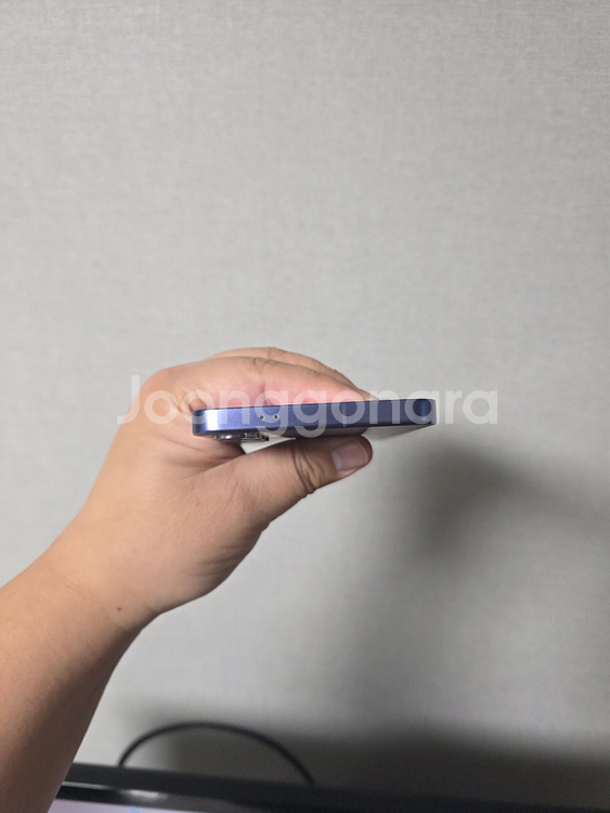 갤럭시 S24플러스 코발트 바이올렛 256기가 SS급 팔아요~--4