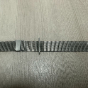 애플워치 울트라 내추럴 티타늄 밀레니즈 루프 m 사이즈