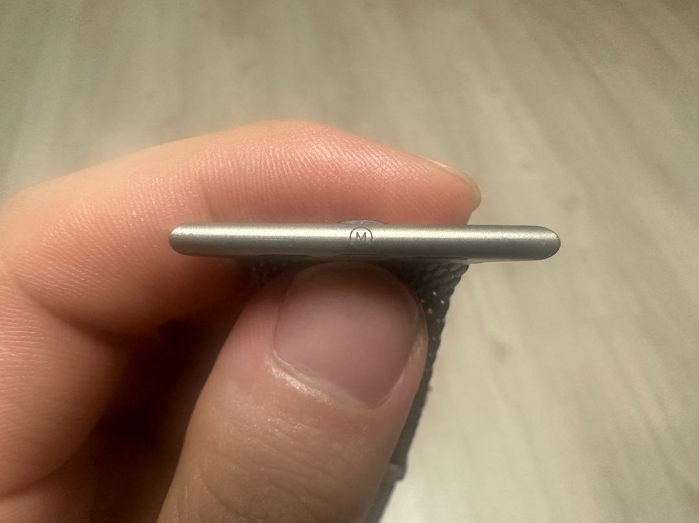 애플워치 울트라 내추럴 티타늄 밀레니즈 루프 m 사이즈--3