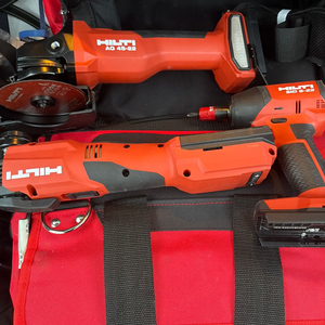 힐티 전동드릴 그라인더 배터리 툴가방 판매합니다 이미지