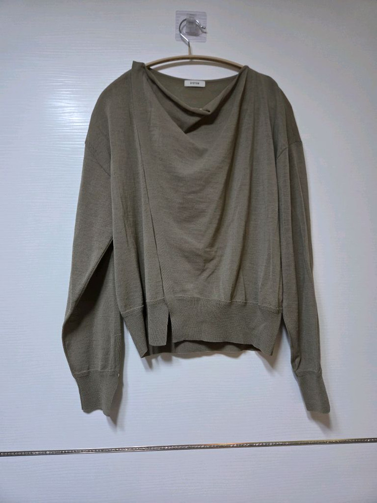 한섬 25fw신상 시스템 울 블렌드 어시메트릭 가디건 프리(새옷)--7