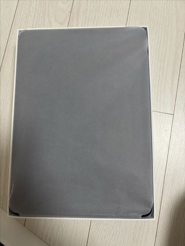 아이패드 에어 5세대 WiFi+Cellular 64GB 퍼플 모델 팝니다--3