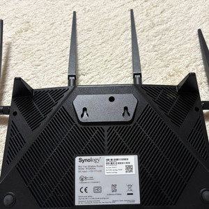 시놀로지 공유기1개 + 확장기2개 rt2600ac + mr2200ac 2개