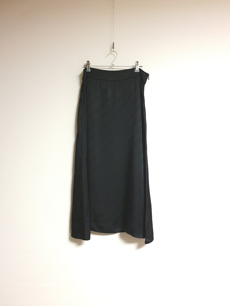 산드로 sandro 패턴 새틴 스커트 1 사이즈--1