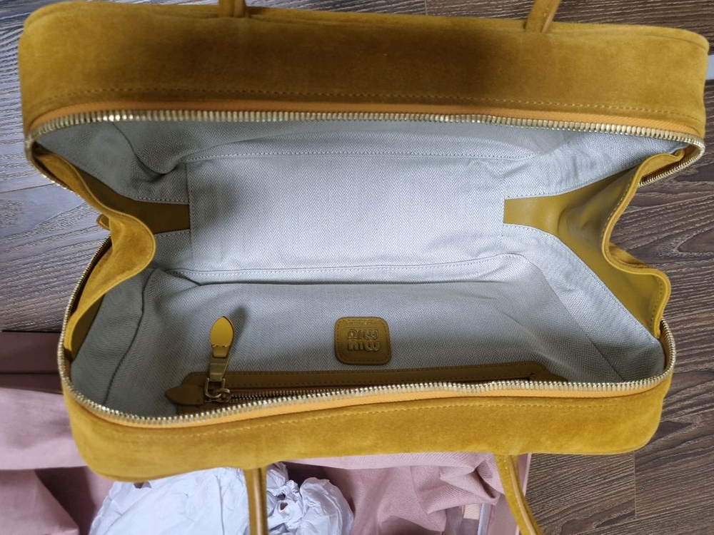 미우미우 스웨이드 보백--1