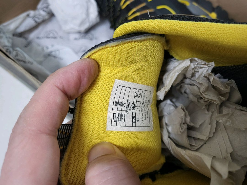 라스포르티바 트레킹화 280사이즈 판매합니다--3