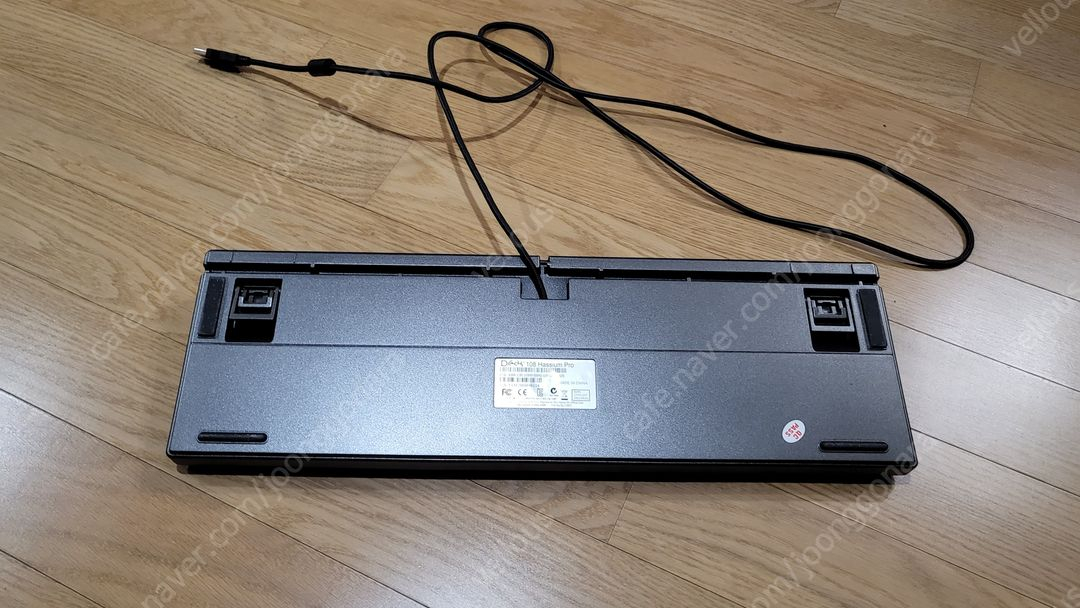 게이밍 기계식 키보드 덱 헤슘 프로 PBT 흑축 108 화이트 LED--1