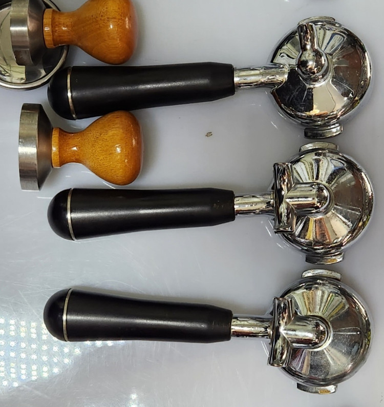 에스프레소 포터필터 세트 La CimBali 제품 포터 필터 9개 템퍼 2개--2