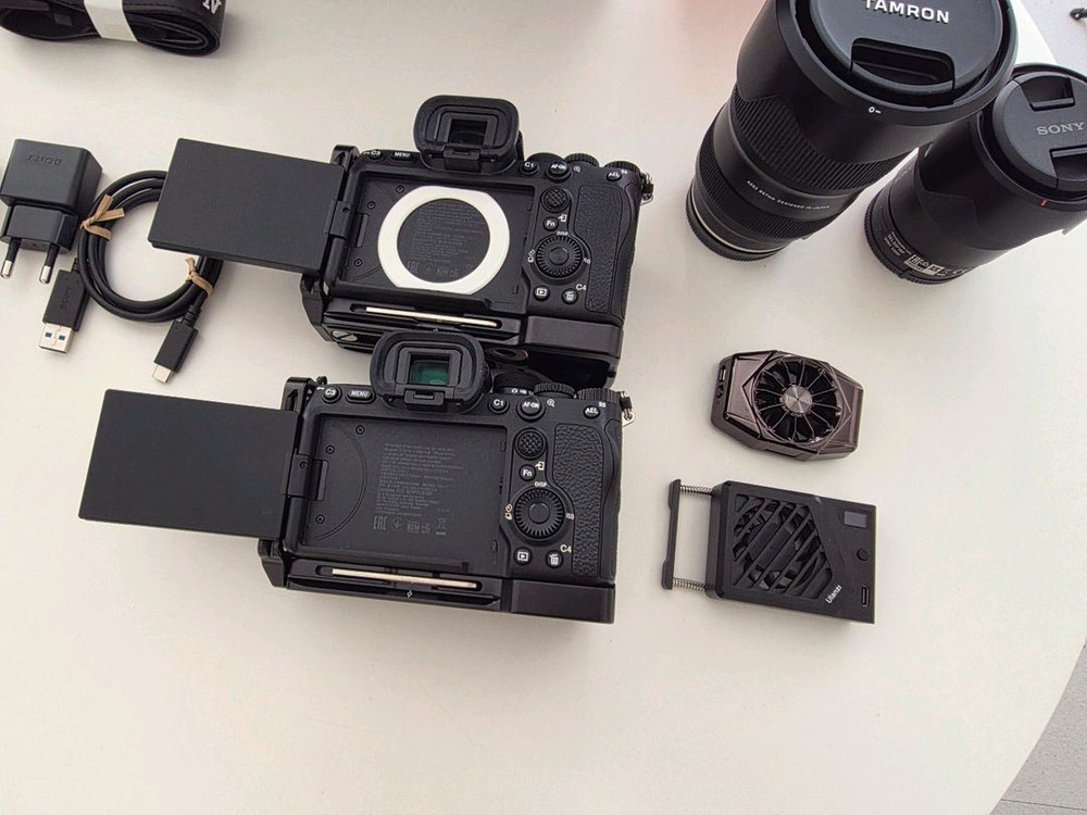 소니 A7M4 본체 탐론 28-75g2--3
