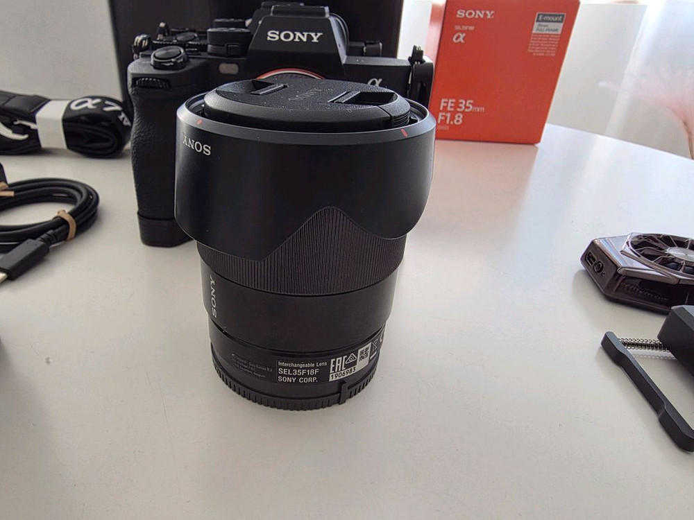 소니 A7M4 본체 탐론 28-75g2--5