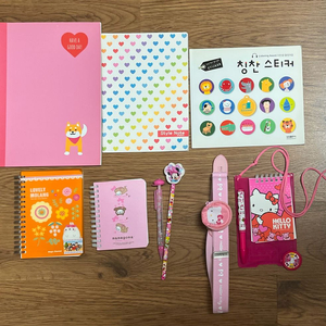 문구 모음 (헬로키티, 몰랑, 마메고마 등)