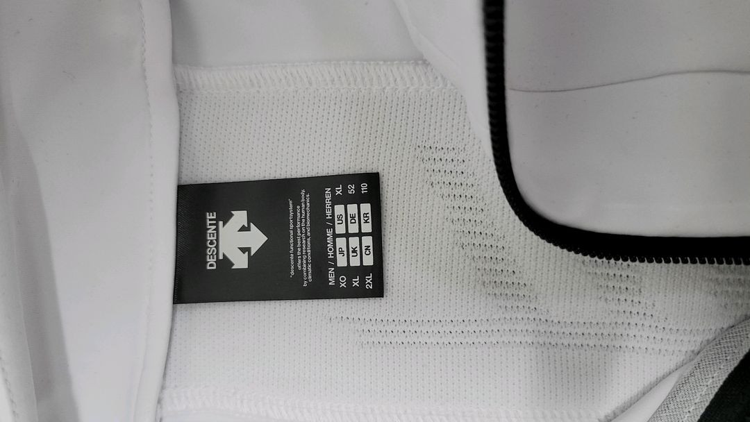 데쌍트#마세라티 플리스집업 110--3