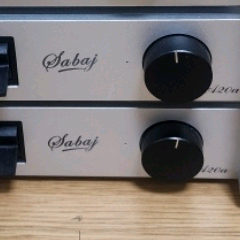 sabaj a20a 파워앰프 2대 모노구성 판매합니다.