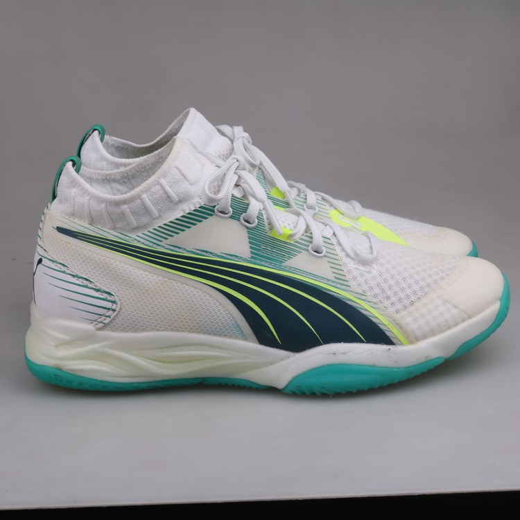 푸마 나이트로 스쿼드 스포츠화 판매합니다.(250)624--3