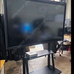 70인치 아하전자 스마트터치 전자칠판