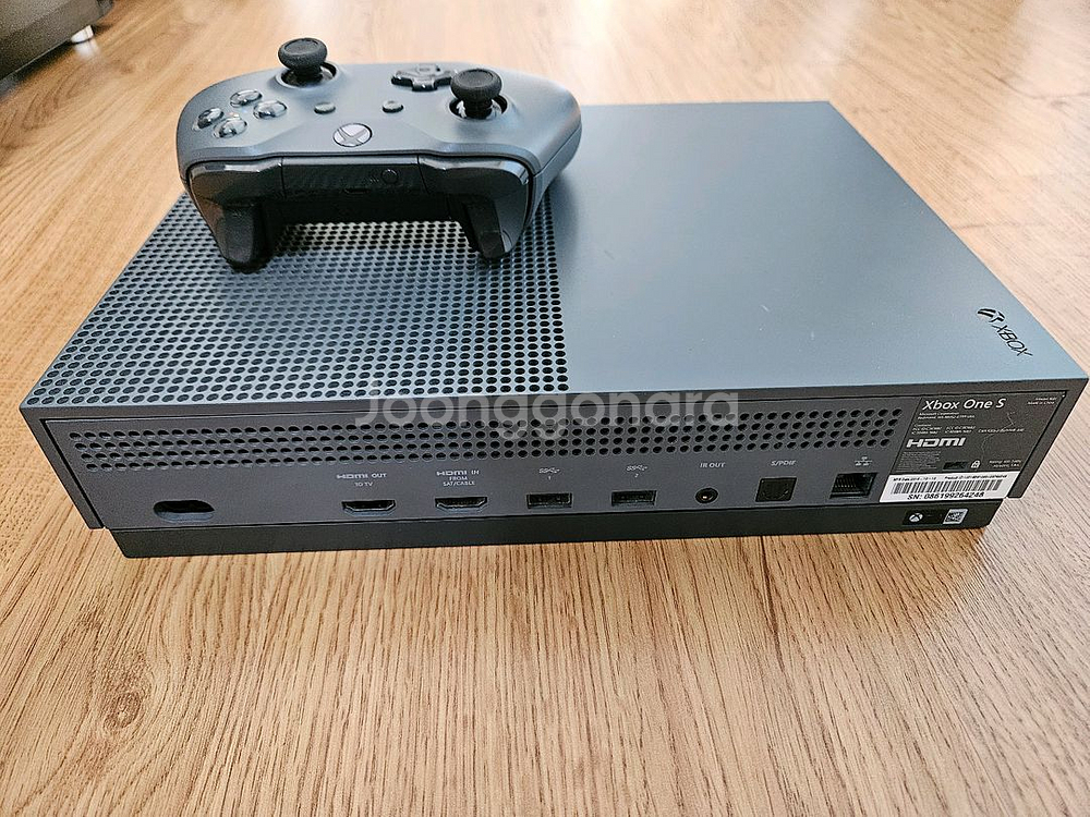 XBOX ONE S 스페셜에디션--2
