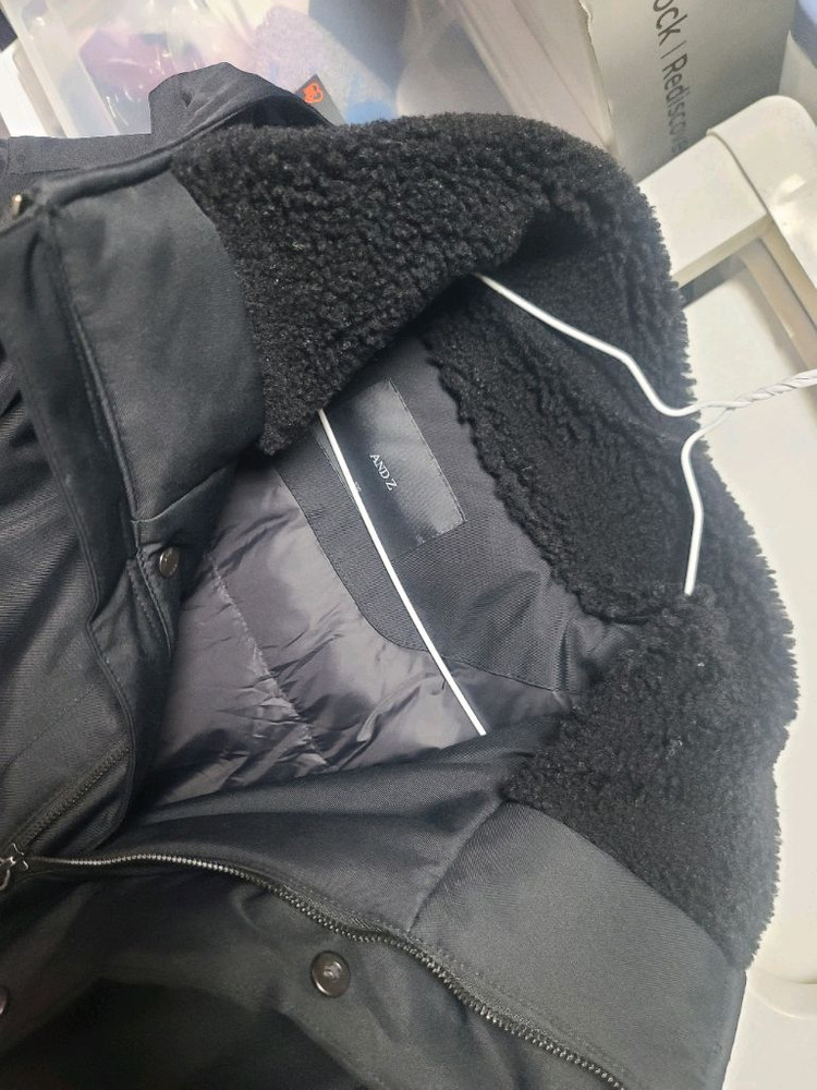 andz 앤드지 구스 다운 정장 패딩 코트 100 L 사이즈--1