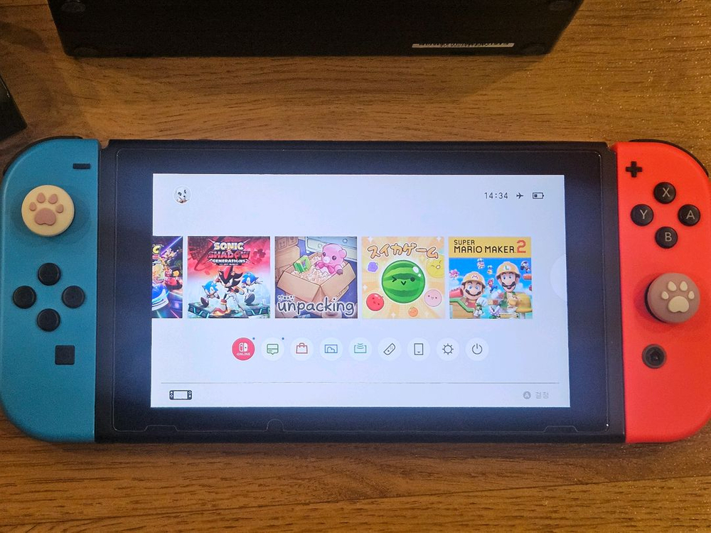 닌텐도스위치 (게임28개 포함)--2