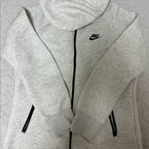 나이키 테크팩 오트밀