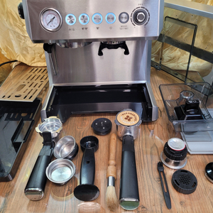 홈카페리큅 LCM-20BF04SS에스프레소원두커피브레빌급캡슐그라인더