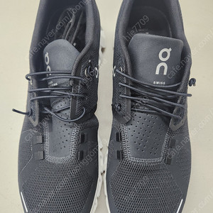 온 러닝 남성 클라우드5 280사이즈 새상품