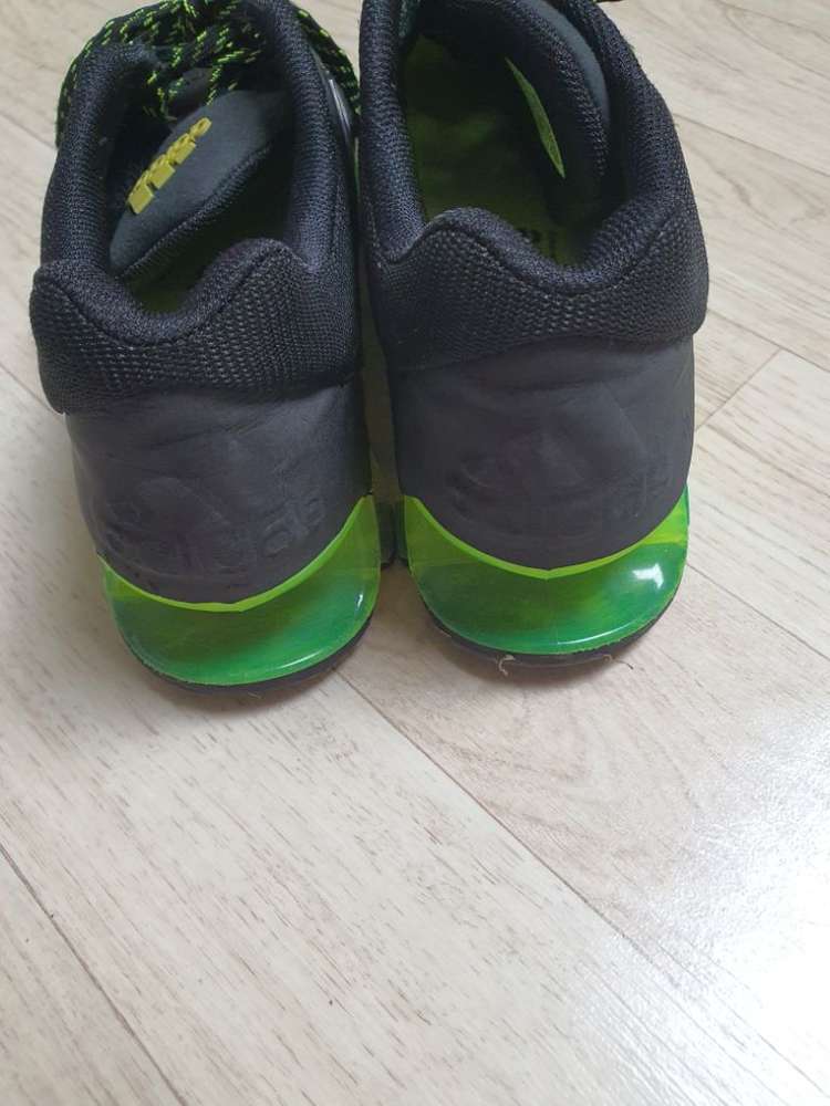 270 아디다스 운동화 워킹화 스니커즈 270 좋아요 이미지