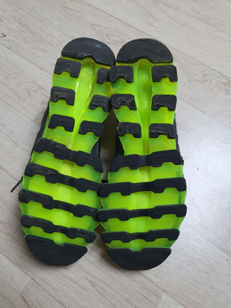 270 아디다스 운동화 워킹화 스니커즈 270 좋아요 이미지