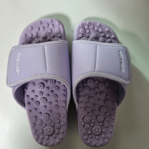 밸롭 지압 슬리퍼 240사이즈 팝니다