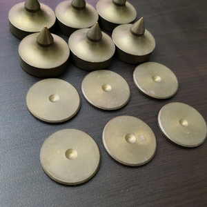 스피커 스파이크(황동) 3점 2세트 판매합니다