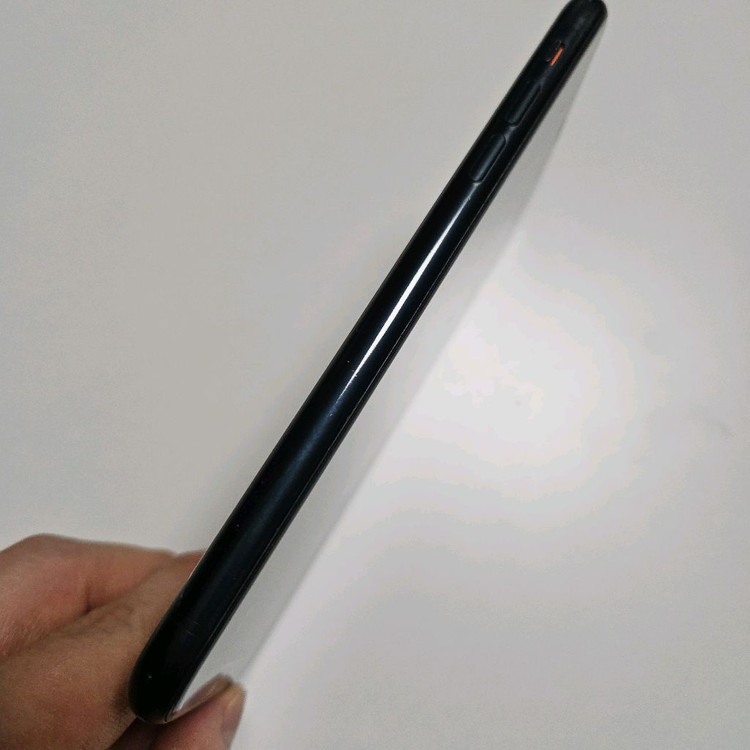 [IOS 15.4]아이폰XR 64GB--2