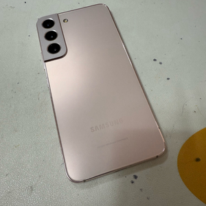 갤럭시S22 256기기 잔상 없어요