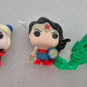 킨더조이 피규어 dc코믹스 슈퍼히어로