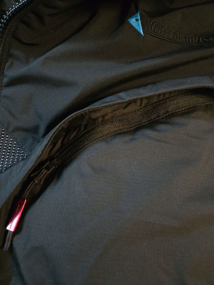 클라터뮤젠 우르드 후드 패딩 자켓 새제품--4