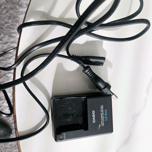 CASIO BC-30L 충전기