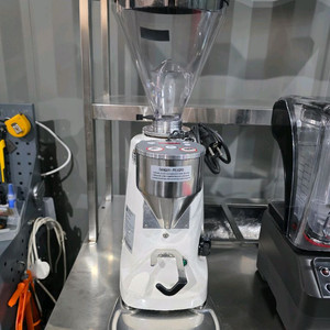 메저 슈퍼졸리 일렉트로닉 커피그라인더 이미지