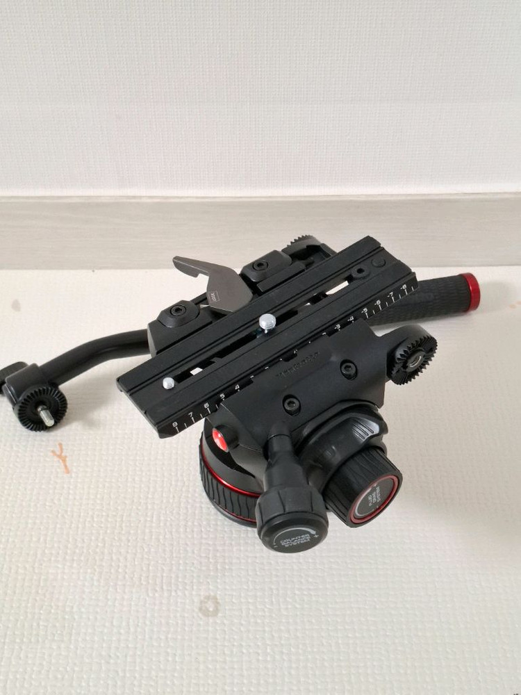 맨프로토 MVH612AH Nitrotech 유압식 비디오 헤드--2