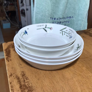 젠한국(ZEN Hankook) 레이첼바커(Rachel Barker) 메도우플라워(Meadow Flower) 접시