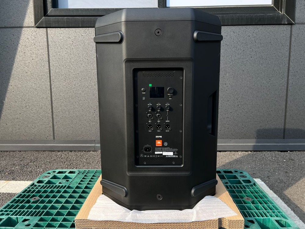 JBL PRX915 15인치 2000와트 액티브스피커 이미지