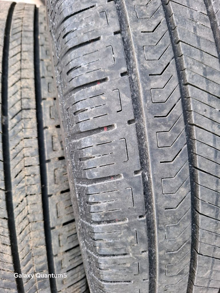 쏘렌토,싼타페,카니발 중고타이어 235/55R19 235/60R18 정리합니다 a급--1