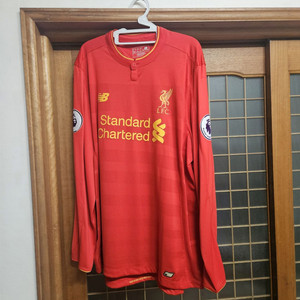 리버풀 16-17시즌 홈유니폼