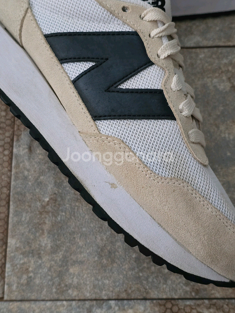 (250)뉴발란스 237 베이지 블랙 스니커즈 운동화--6