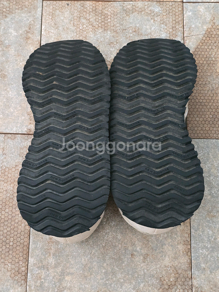 (250)뉴발란스 237 베이지 블랙 스니커즈 운동화--8