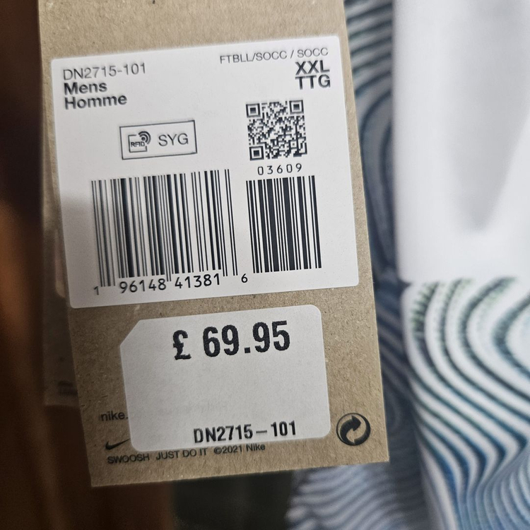 리버풀 22-23 어웨이 유니폼--2