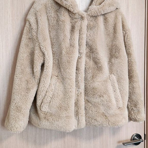 자라 여자 플리스털후드 집업자켓 겨울잠바M