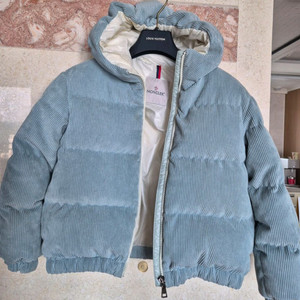 몽클레어 키즈 140사이즈