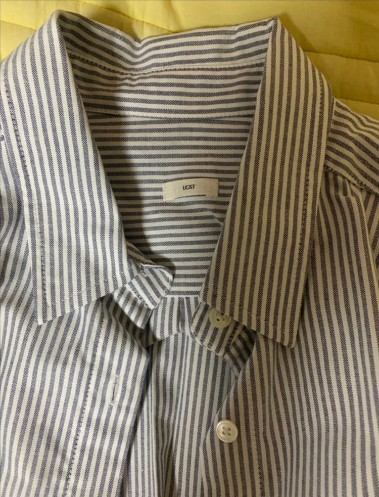 어그스트 UGST 스트라이프 오버핏 셔츠--3