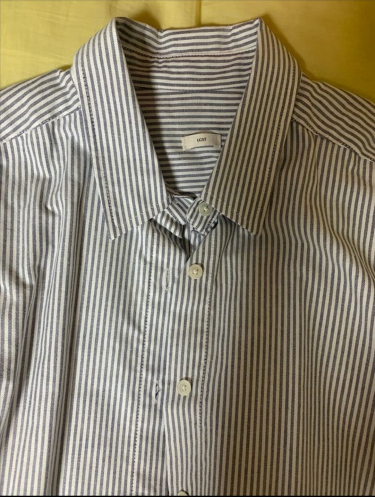 어그스트 UGST 스트라이프 오버핏 셔츠--4