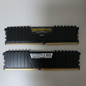 커세어 벤젠스 DDR4 8GB x 2 = 16GB 3600MHz CL18 램 메모리 이미지